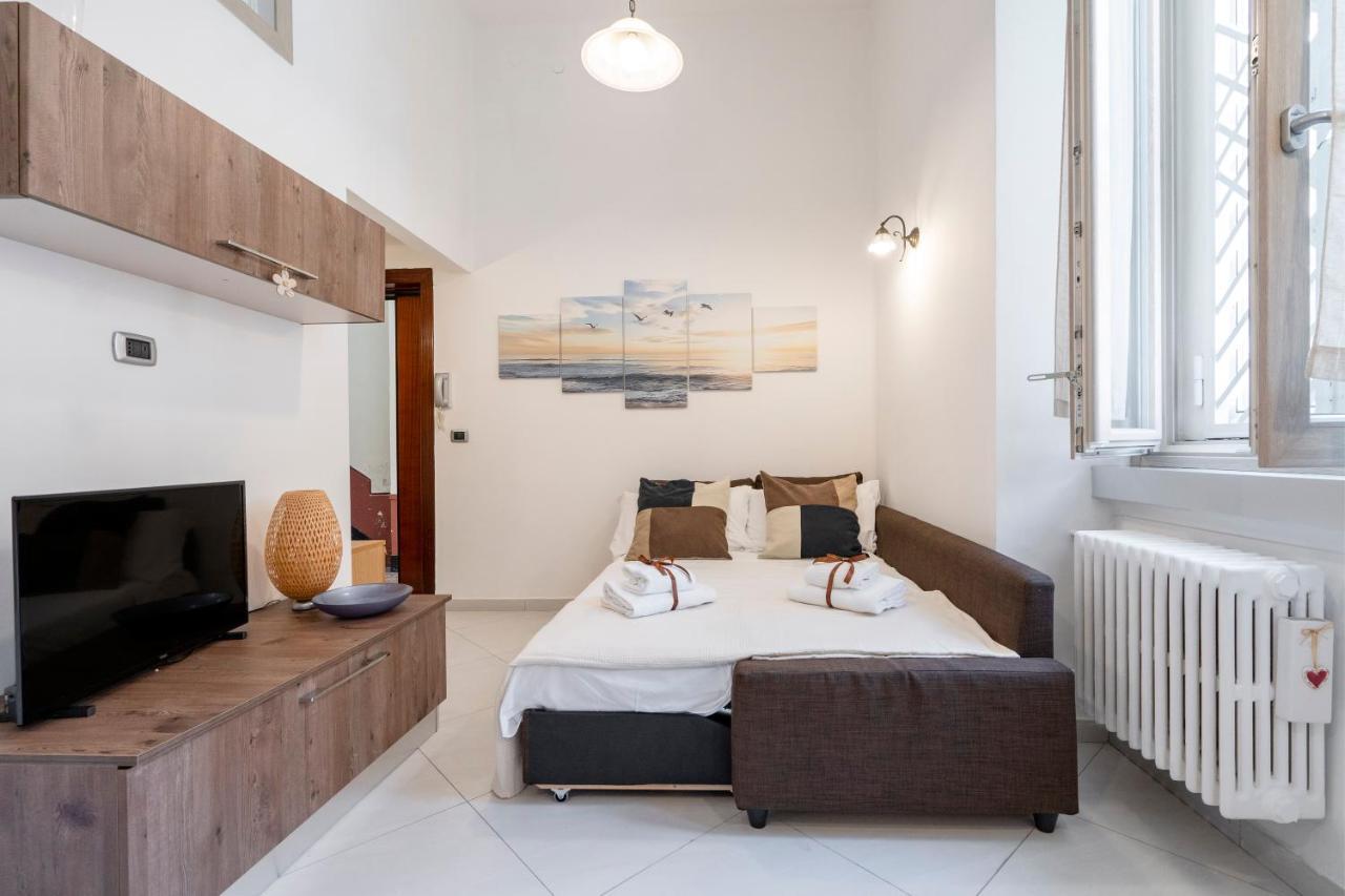La Casa Di Gio - Stazione & Policlinico Apartment Bari Exterior foto