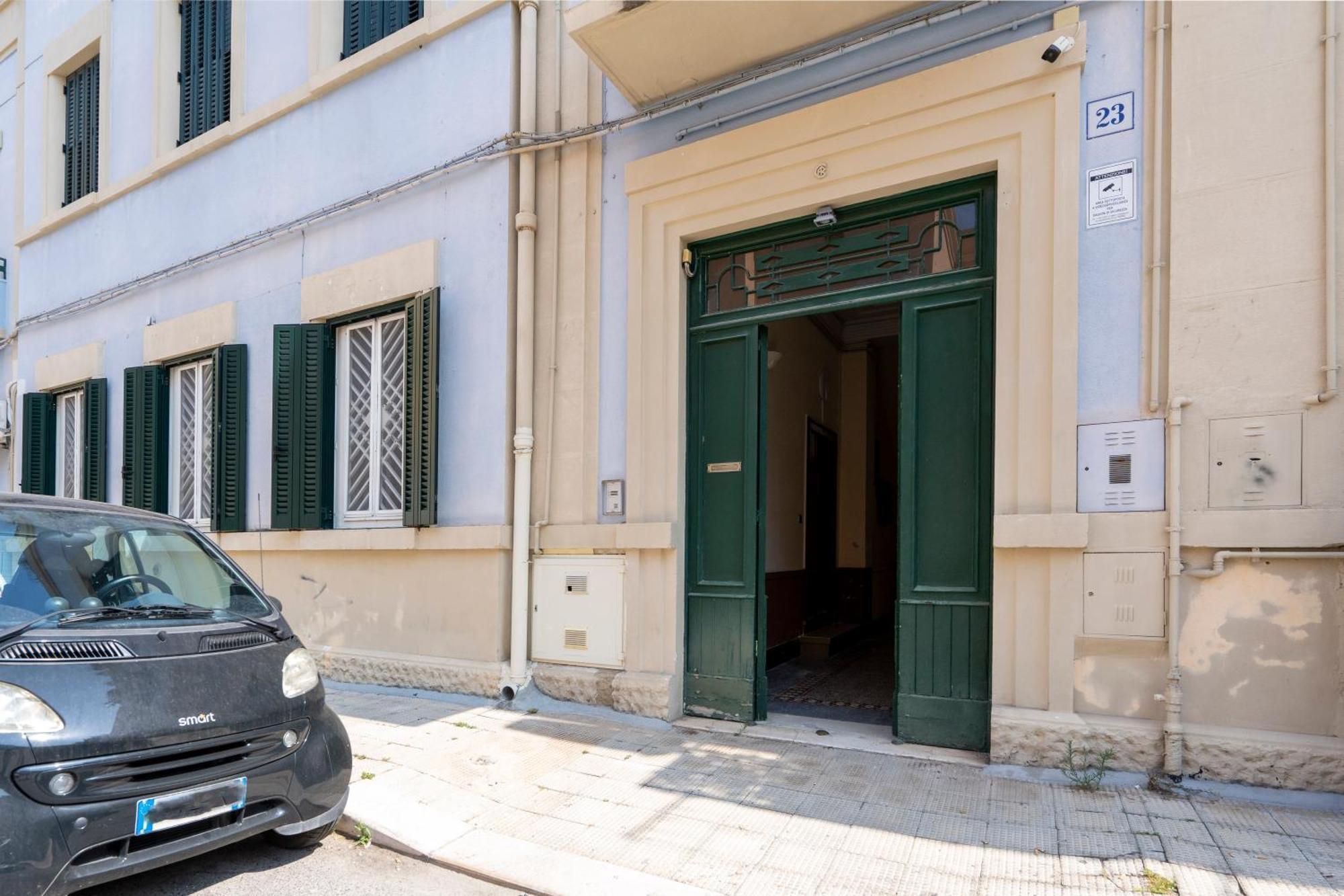 La Casa Di Gio - Stazione & Policlinico Apartment Bari Exterior foto